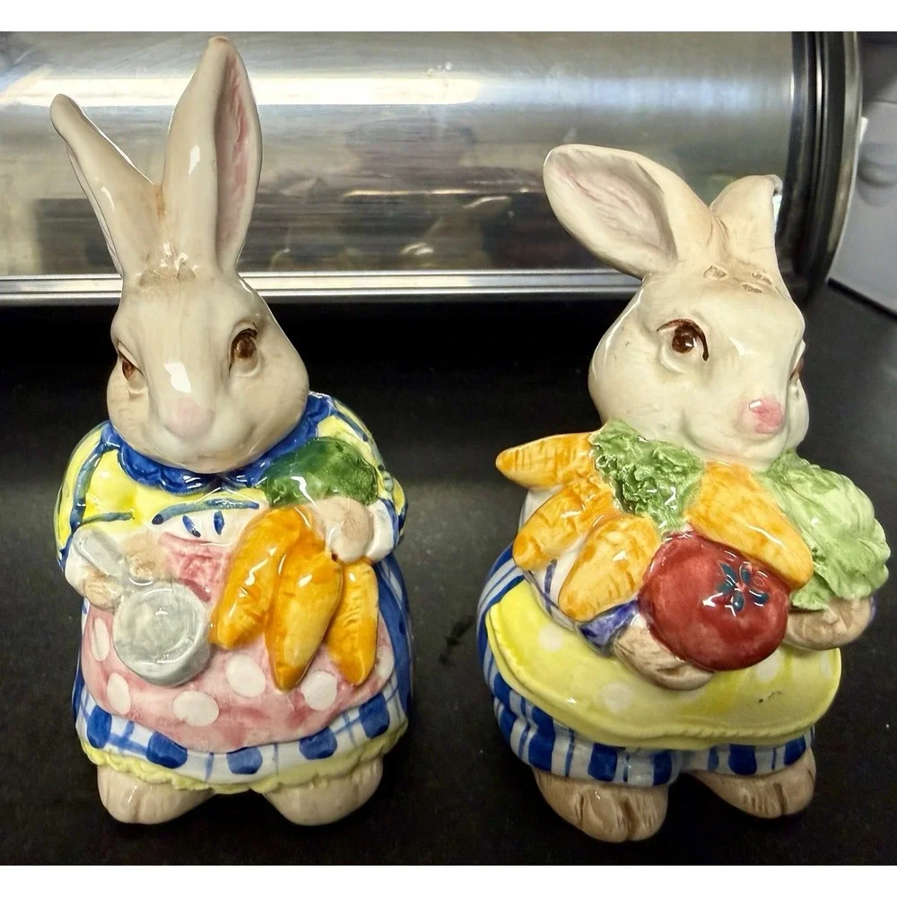VTG Fitz & Floyd Kitchen Kousins Salt & Pepper Shakers Bakin Bunnies 1993 EASTER